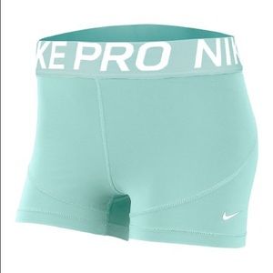 ISO Teal Tint Nike Pro sz Small